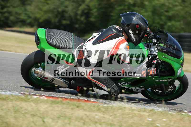 /Archiv-2023/28 05.06.2023 Moto Club Anneau du Rhin/vert-medium/38